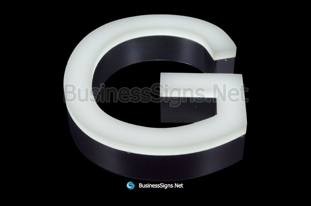 3D LED Front-lit Business Signs With Mirror Polished Stainless Steel Letter Shell And 20mm Thickness Acrylic front-panel